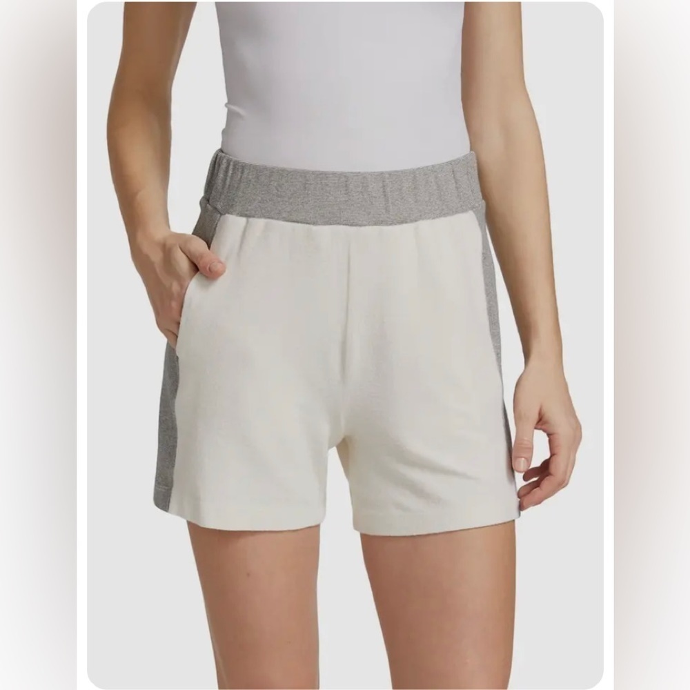 NWOT Monrow Brushed High Waisted Knit Shorts Cream Grey SZ S
